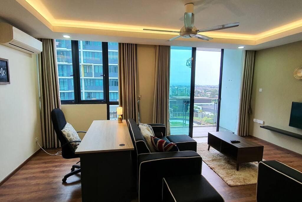 Lovely Vivacity Jazz Suite 2 Cozy Condo 2 Card Lv6 Kuching Luaran gambar