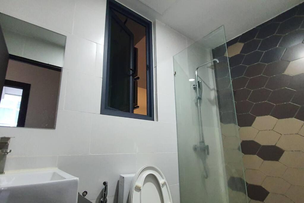 Lovely Vivacity Jazz Suite 2 Cozy Condo 2 Card Lv6 Kuching Luaran gambar